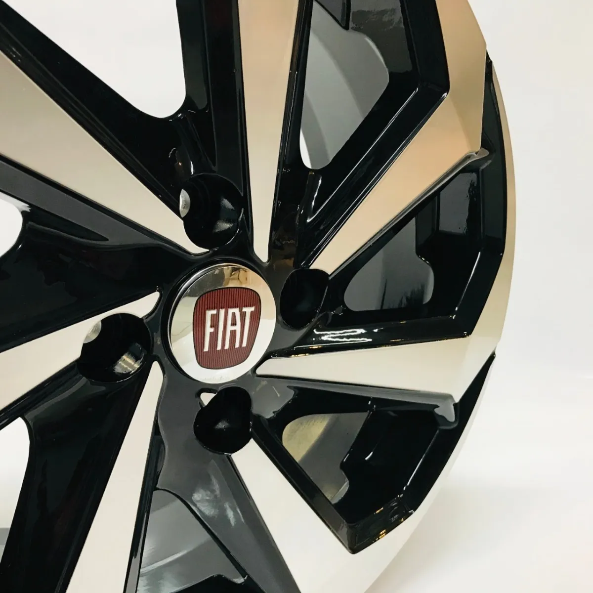 17928 roda tarantula fiat trusted brands