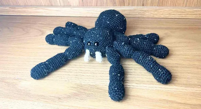 17940 tarantula crochet stitches
